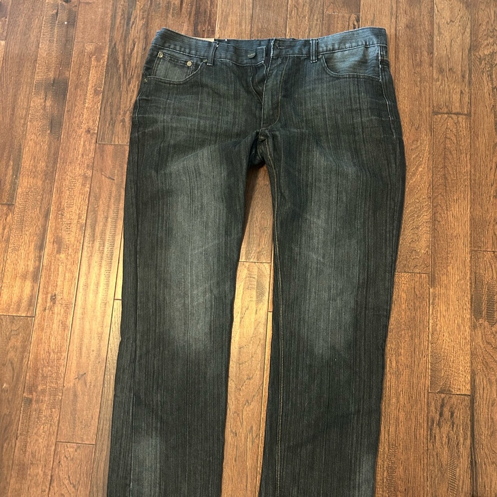 Men's Dark Wash Straight-Leg Jeans